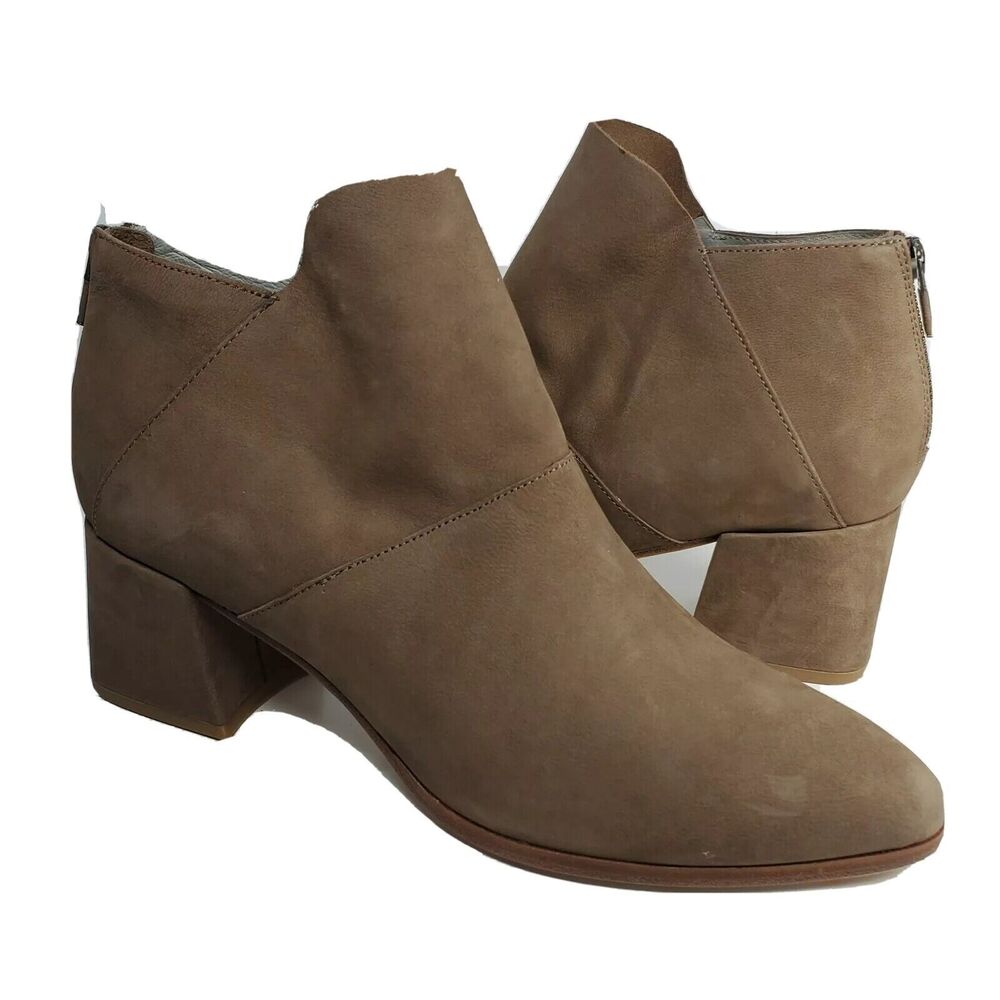 Eileen Fisher Booties tan Nubuck chunky heel ankle back zip Liesel Sz 10 new